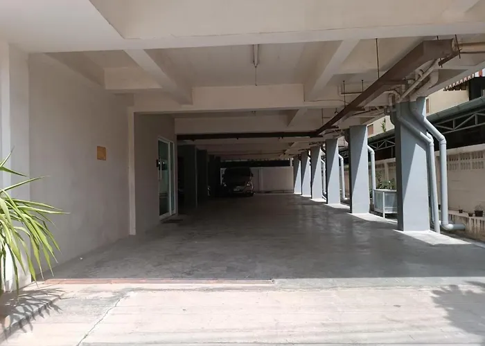 Grandview Place Hotel 3*